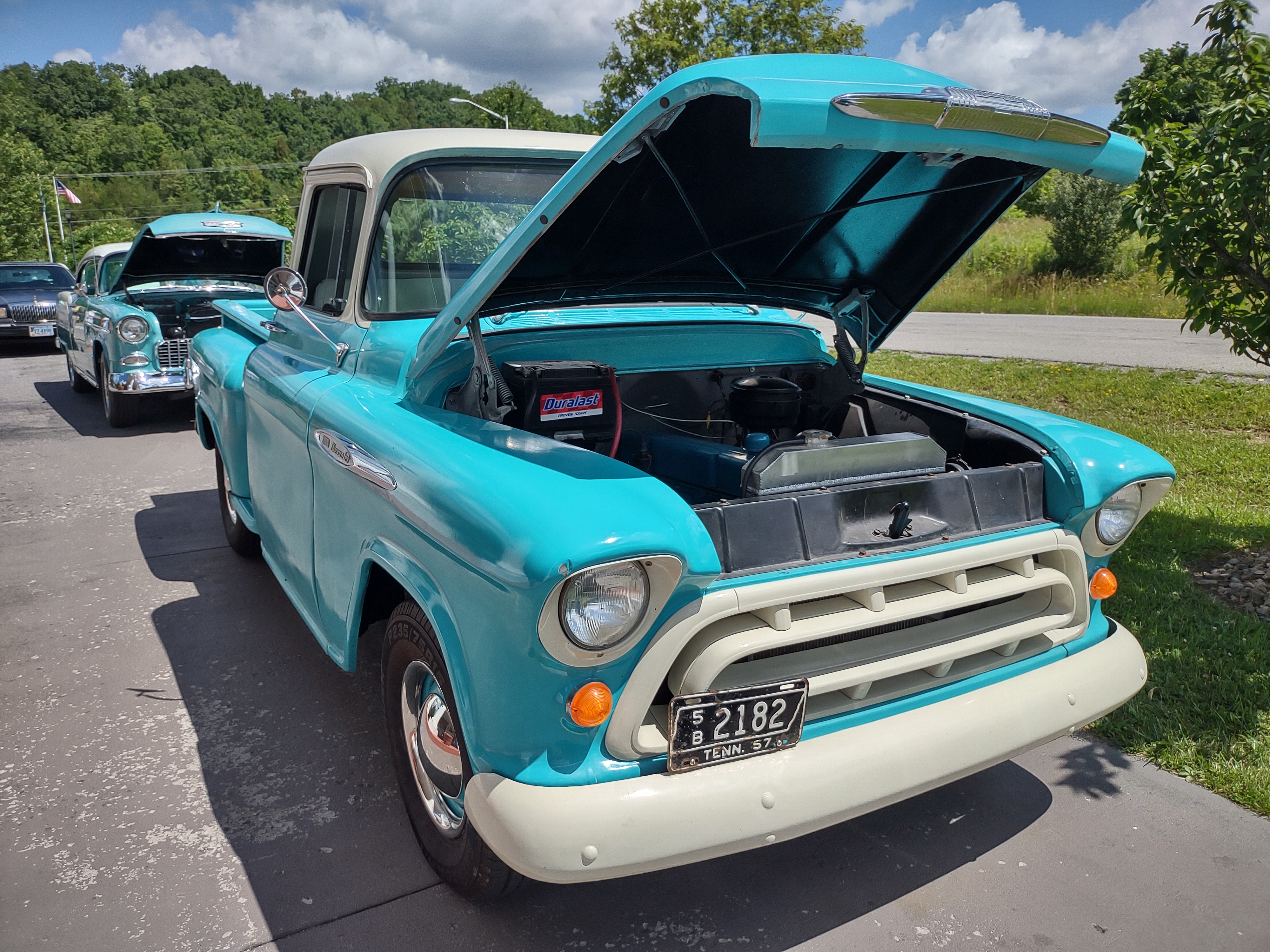 1957-Chevy-Howard-Irwin-IMG_20220618_114408681_HDR3rd-annual-Classic-Cars-for-Classic-Seniors-2022