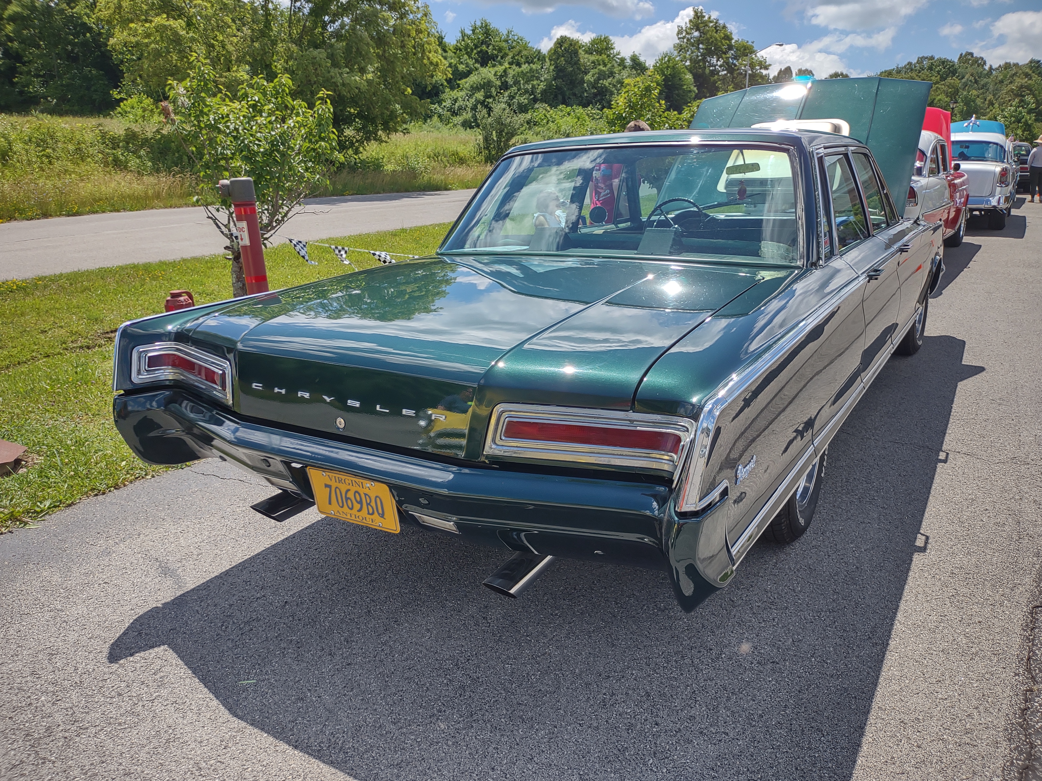 1966-Chrysler-Newport-Perlie-Fleming-R-IMG_20220618_114739404_HDR3rd-annual-Classic-Cars-for-Classic-Seniors-2022