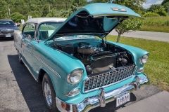 1955-Chevy-Tom-and-Betty-Wright-F-3rd-annual-Classic-Cars-for-Classic-Seniors-2022